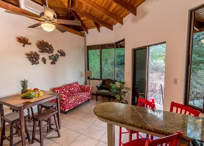 Hermosa Heights 24 Lodge *